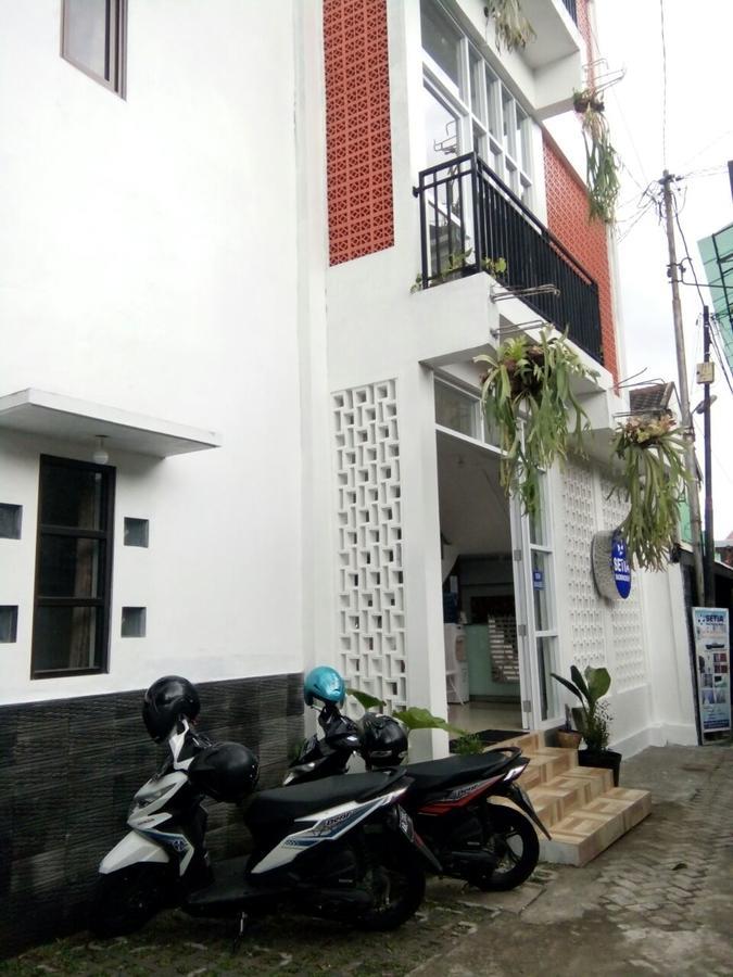 Setia Backpacker Pansiyon Yogyakarta Dış mekan fotoğraf